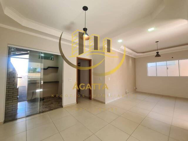 Casa para Venda em Araraquara - 3