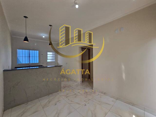 Casa para Venda em Araraquara - 2