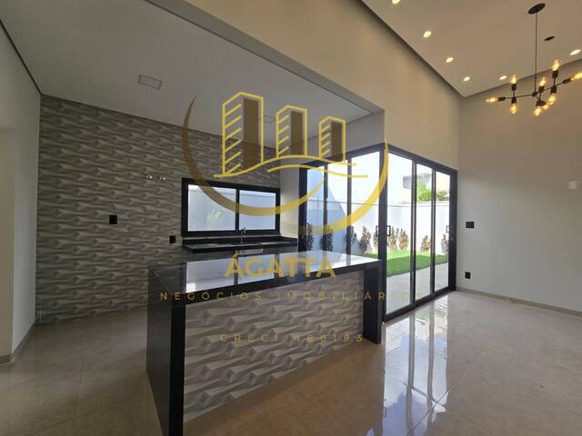 Casa para Venda em Araraquara - 2