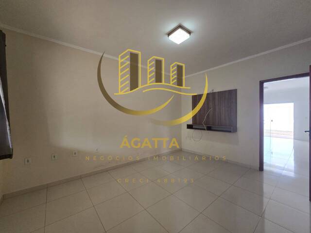 Casa para Venda em Araraquara - 3