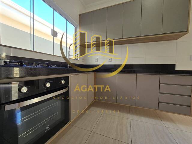 Casa para Venda em Araraquara - 3