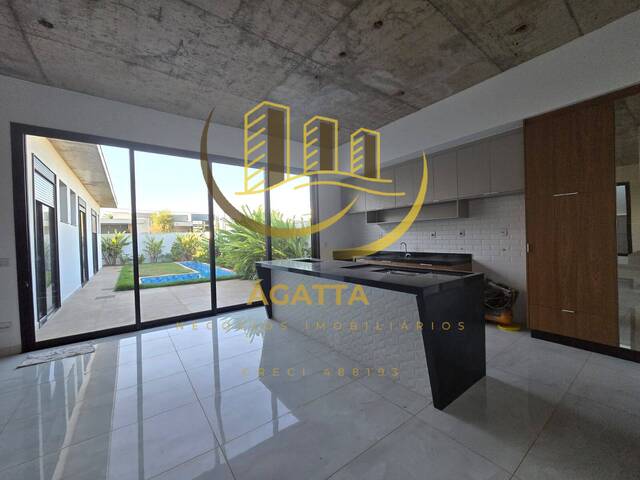 Casa para Venda em Araraquara - 3