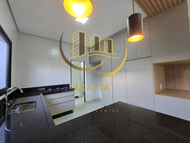 Casa para Venda em Araraquara - 5