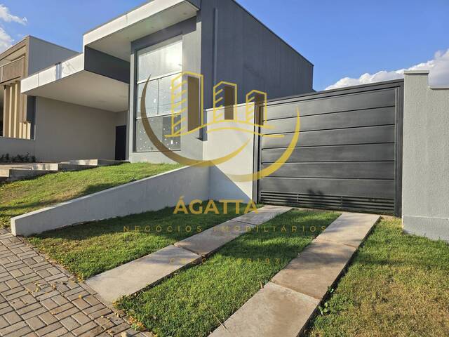 Casa para Venda em Araraquara - 2