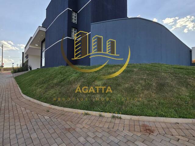 Casa para Venda em Araraquara - 2