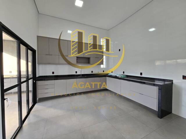 Casa para Venda em Araraquara - 4