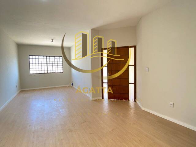 Casa para Venda em Araraquara - 3