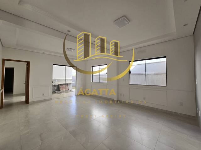 Casa para Venda em Araraquara - 3