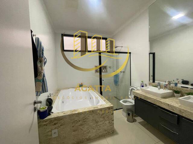 Casa para Venda em Araraquara - 5