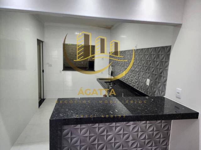 Casa para Venda em Araraquara - 3