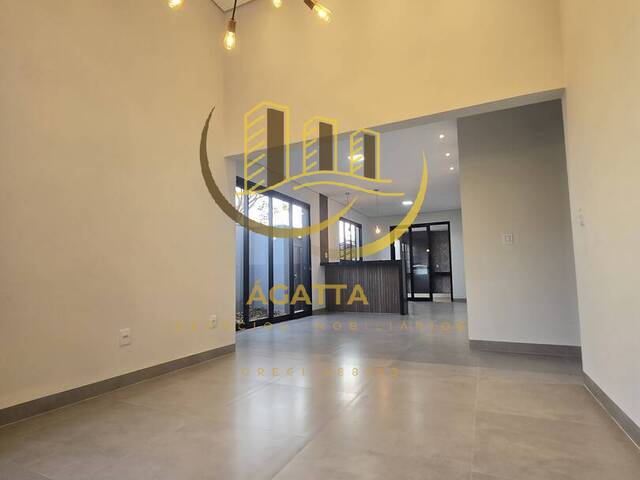 Casa para Venda em Araraquara - 2