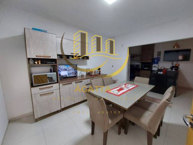 Casa para Venda em Araraquara - 2