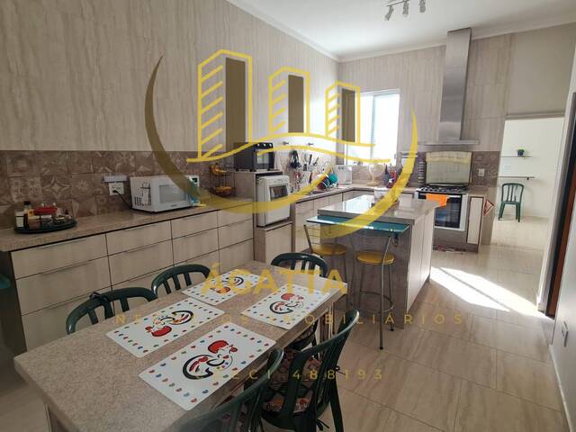 Casa para Venda em Araraquara - 3