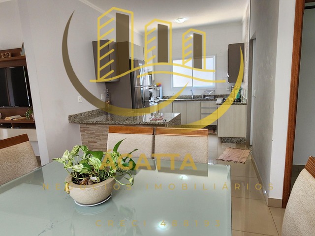 Casa para Venda em Araraquara - 3