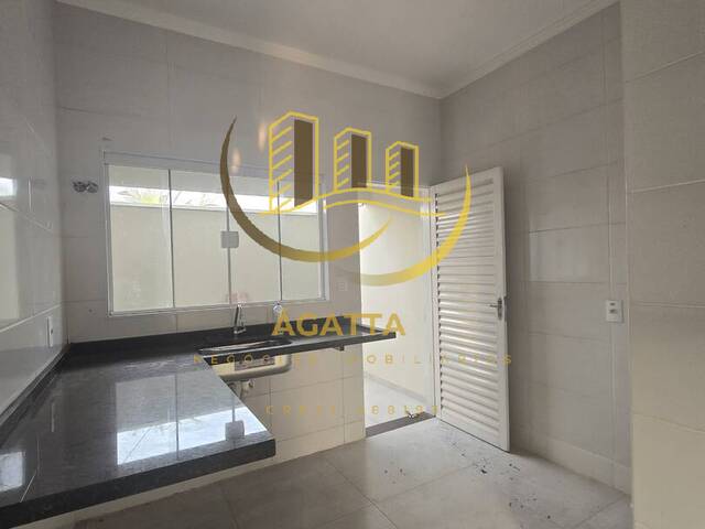 Casa para Venda em Araraquara - 2