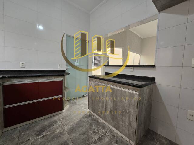 #132 - Casa para Venda em Araraquara - SP - 2