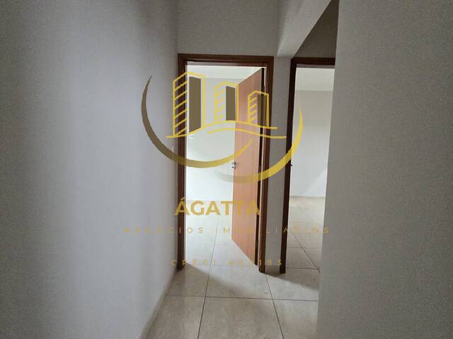 Casa para Venda em Araraquara - 3