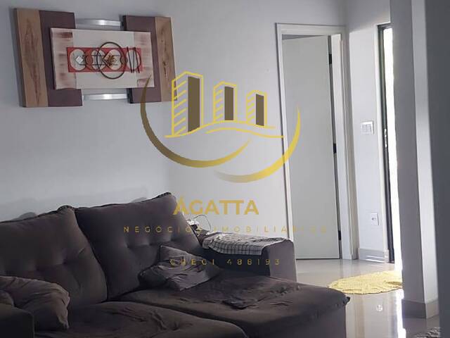 Casa para Venda em Araraquara - 2