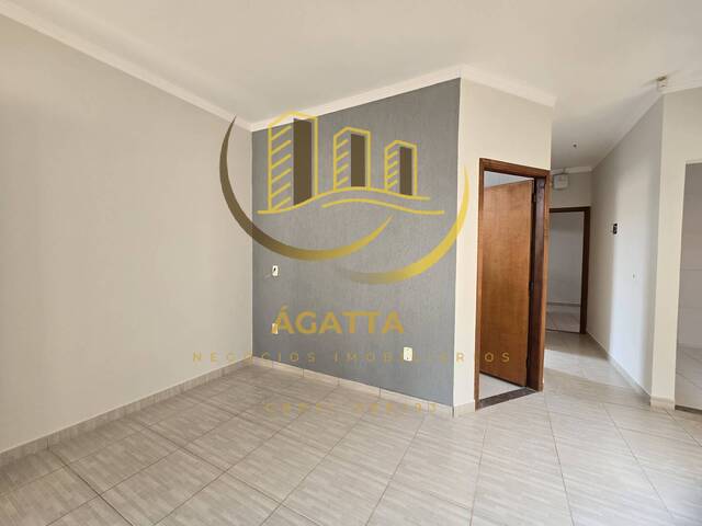 Casa para Venda em Araraquara - 3