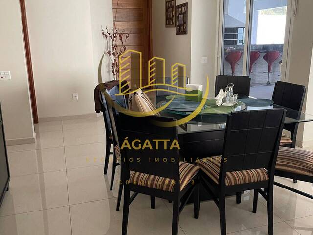 #155 - Casa para Venda em Araraquara - SP