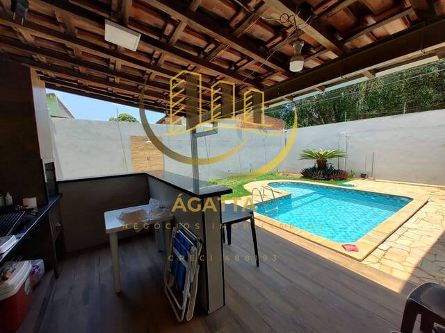 Casa para Venda em Araraquara - 3