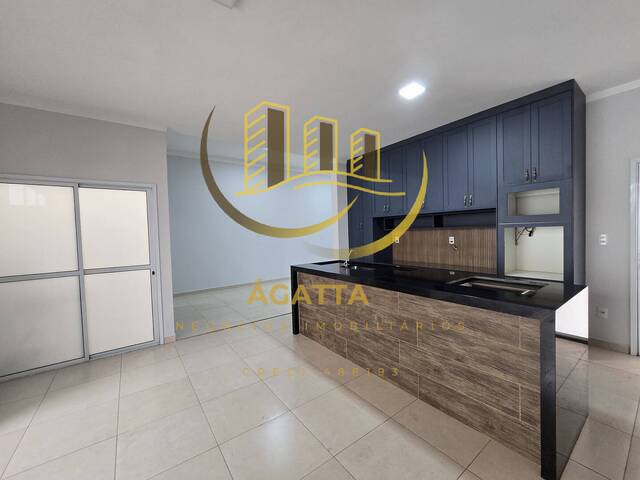 Casa para Venda em Araraquara - 3