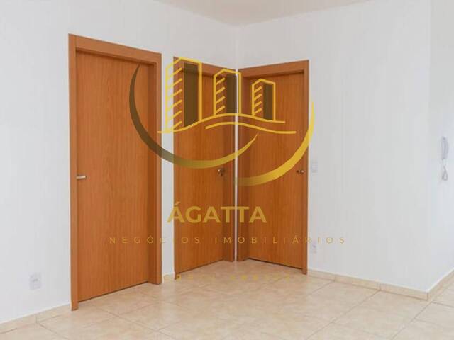 Apartamento para Venda em Araraquara - 2