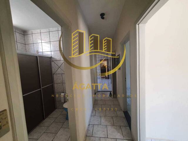 Casa para Venda em Araraquara - 4