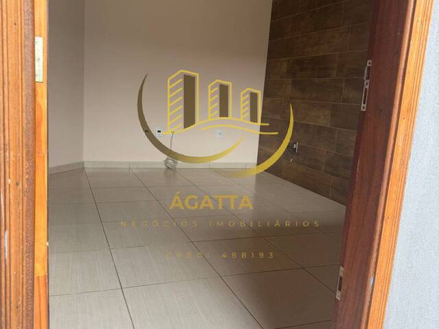 Casa para Venda em Matão - 3