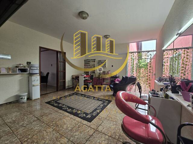 #207 - Casa para Venda em Américo Brasiliense - SP - 2
