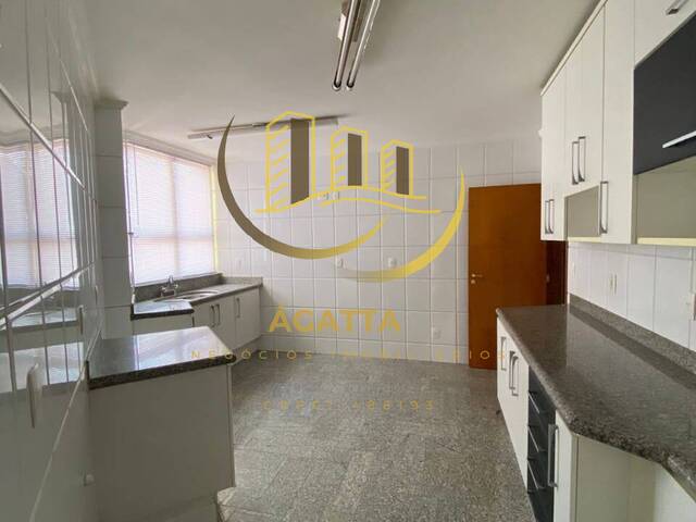 #211 - Apartamento para Venda em Araraquara - SP - 2