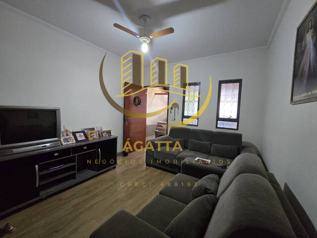 Casa para Venda em Araraquara - 2