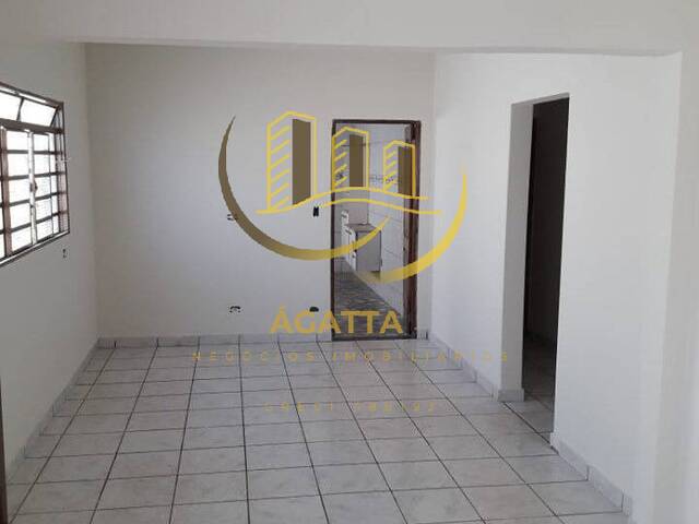 Casa para Venda em Araraquara - 2