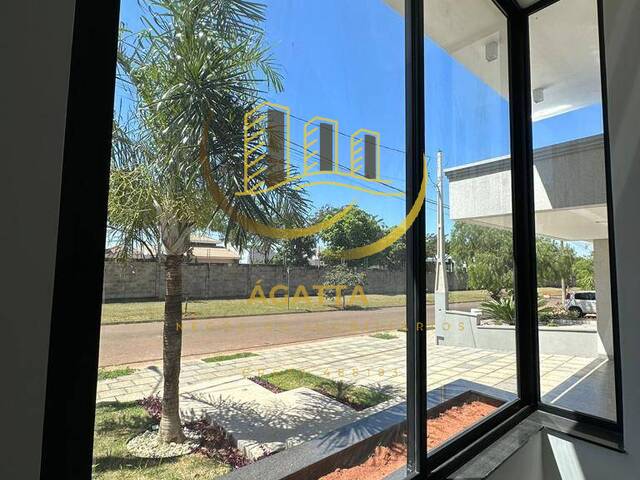 #266 - Casa para Venda em Araraquara - SP