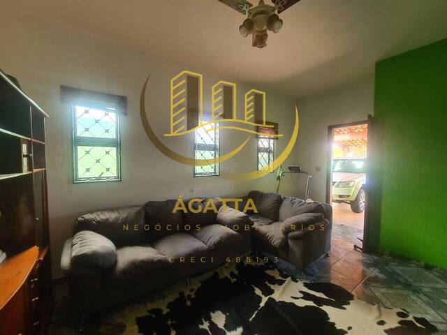 #272 - Casa para Venda em Araraquara - SP - 2