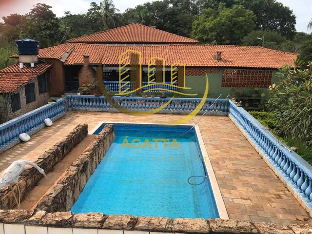 #281 - Casa para Venda em Araraquara - SP - 2