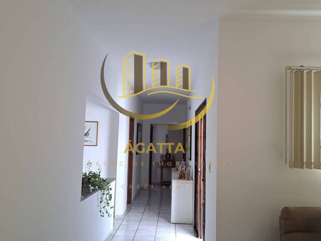 Casa para Venda em Araraquara - 5