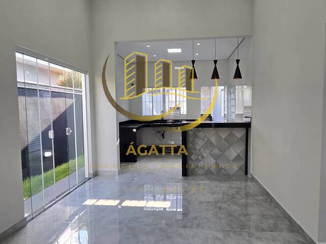 #298 - Casa para Venda em Araraquara - SP - 2