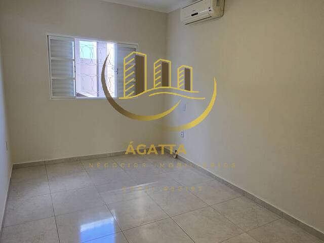 Casa para Venda em Araraquara - 5