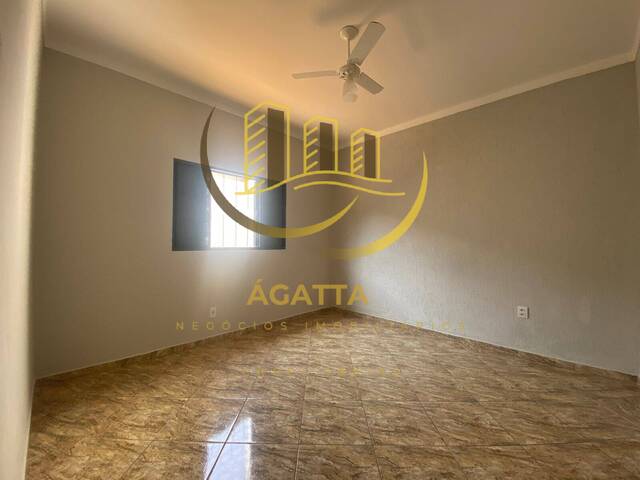 #319 - Casa para Venda em Araraquara - SP - 3