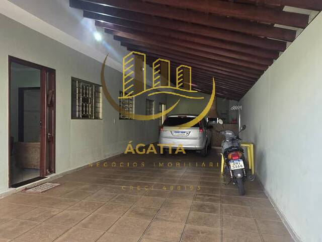 #334 - Casa para Venda em Araraquara - SP - 2