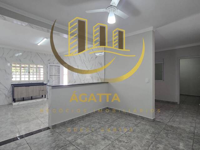 #340 - Casa para Venda em Araraquara - SP - 2