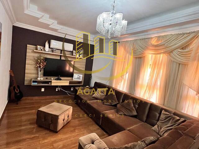 Casa para Venda em Américo Brasiliense - 5