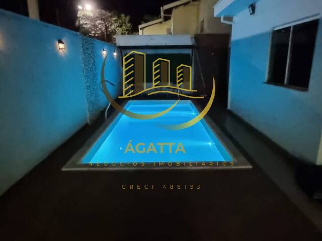 #352 - Casa para Venda em Araraquara - SP - 2