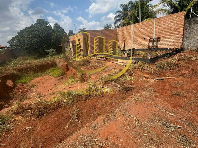 #385 - Terreno para Venda em Araraquara - SP - 1