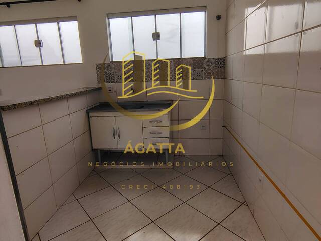 #387 - Casa para Venda em Américo Brasiliense - SP - 3