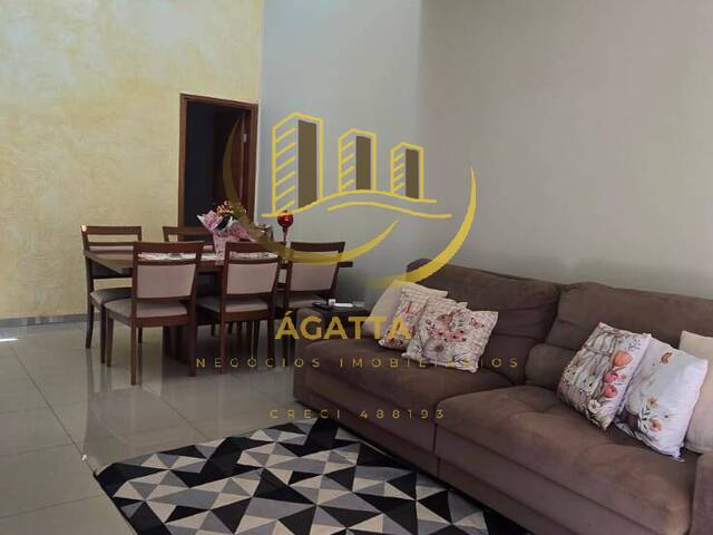 Casa para Venda em Araraquara - 2