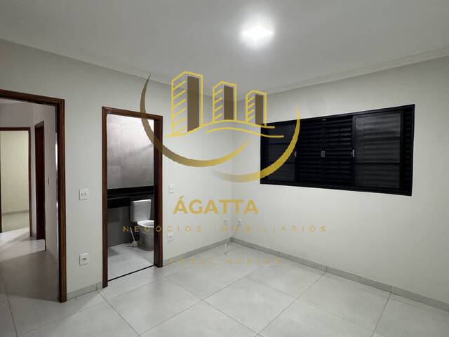 Casa para Venda em Araraquara - 4