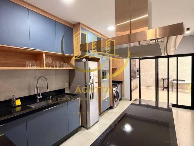 Casa em condomínio para Venda em Araraquara - 2