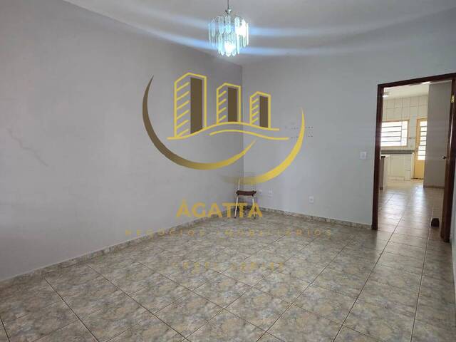 Casa para Venda em Araraquara - 2